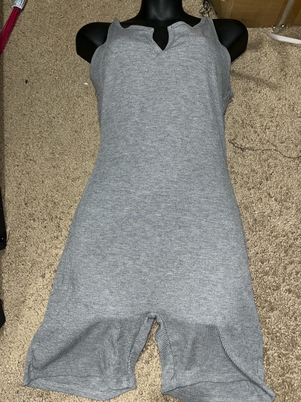 Heart & Hips Gray Ribbed Sleeveless Romper
